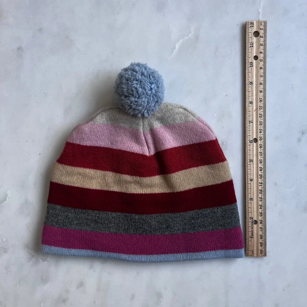 Old Navy 100% Lambswool Vintage Y2K Striped Pom Pom Hat‎